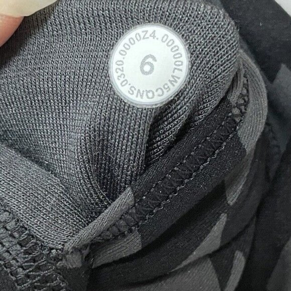 LULULEMON WUNDER TRAIN 6 HIGH-RISE LEGGINGS 25" VOLTAGE GRAPHITE GREY BLACK - Picture 7 of 7